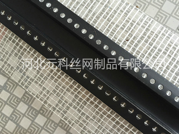 PVC保溫護(hù)角網(wǎng)圖片4 PVC保溫護(hù)角網(wǎng)圖片4
